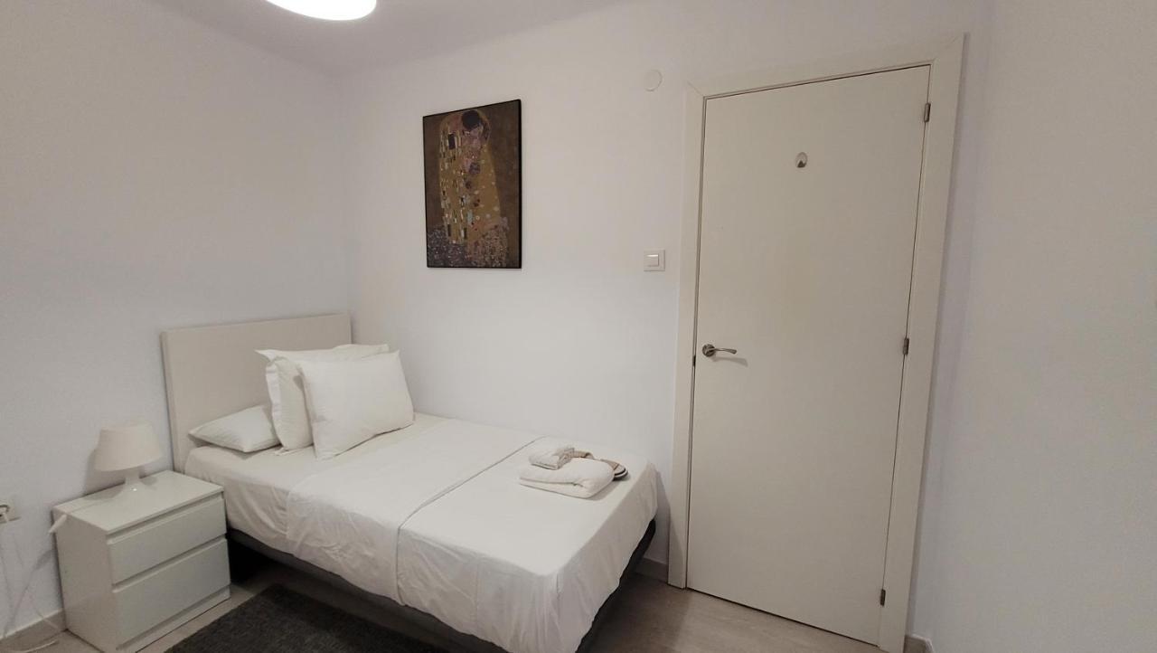 Apartaments B O D Collblanc L'Hospitalet de Llobregat Luaran gambar